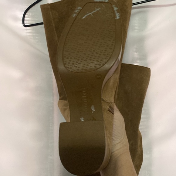 NWT Gianni Bini Brown LEATHER Suede 4” Heeled 1.5”PLATFORM Boots SIDE ZIP WO 10 - Picture 10 of 13